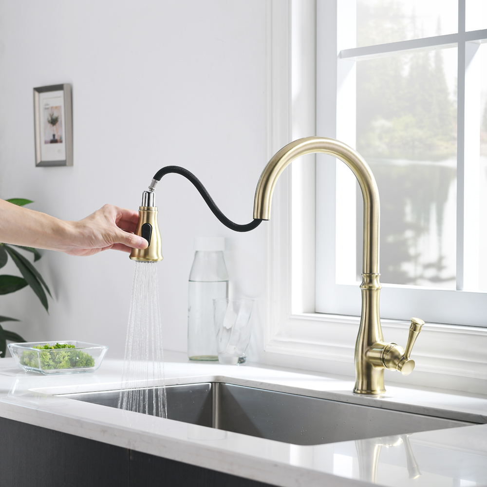 CUPC Lead Free Zinc Faucet Body Retro Style Brush Gold Bronze Pull-out Kitchen Faucet